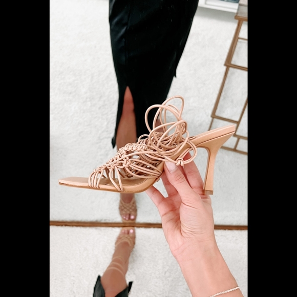 Billini Sahira Heels - Picture 7 of 7